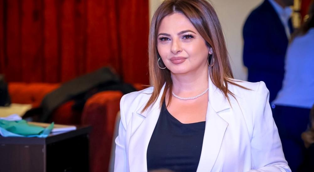 Արփի Վանյան