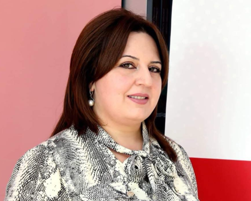Աննա Փախլյան